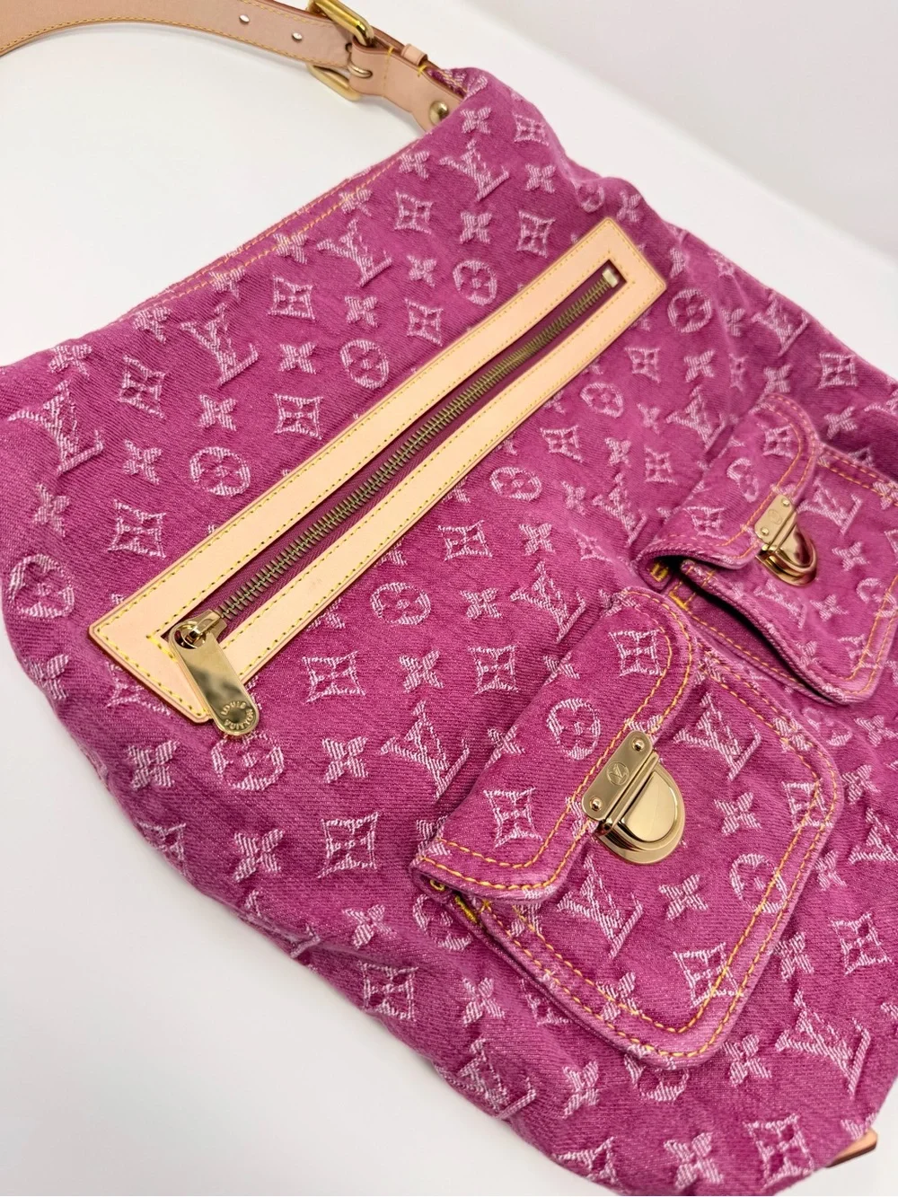 Louis Vuitton Monogram Denim Baggy GM Pink Limited Edition
